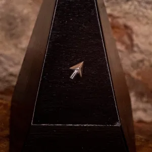 Arrowhead in White Gold