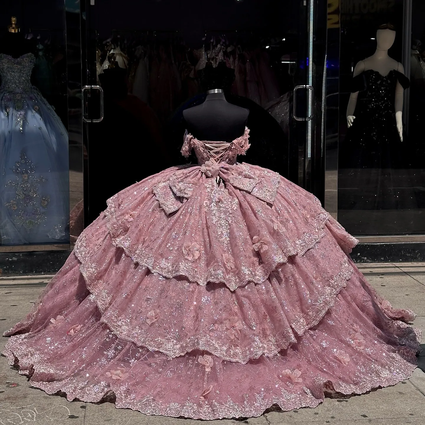 Ball Gown Off Shoulder Sleeveless Beaded Appliques 3D Flowers Ruffles Tiered Sparkly Pink Tulle Quinceanera Dress Birthday Party Dress For Sweet 16