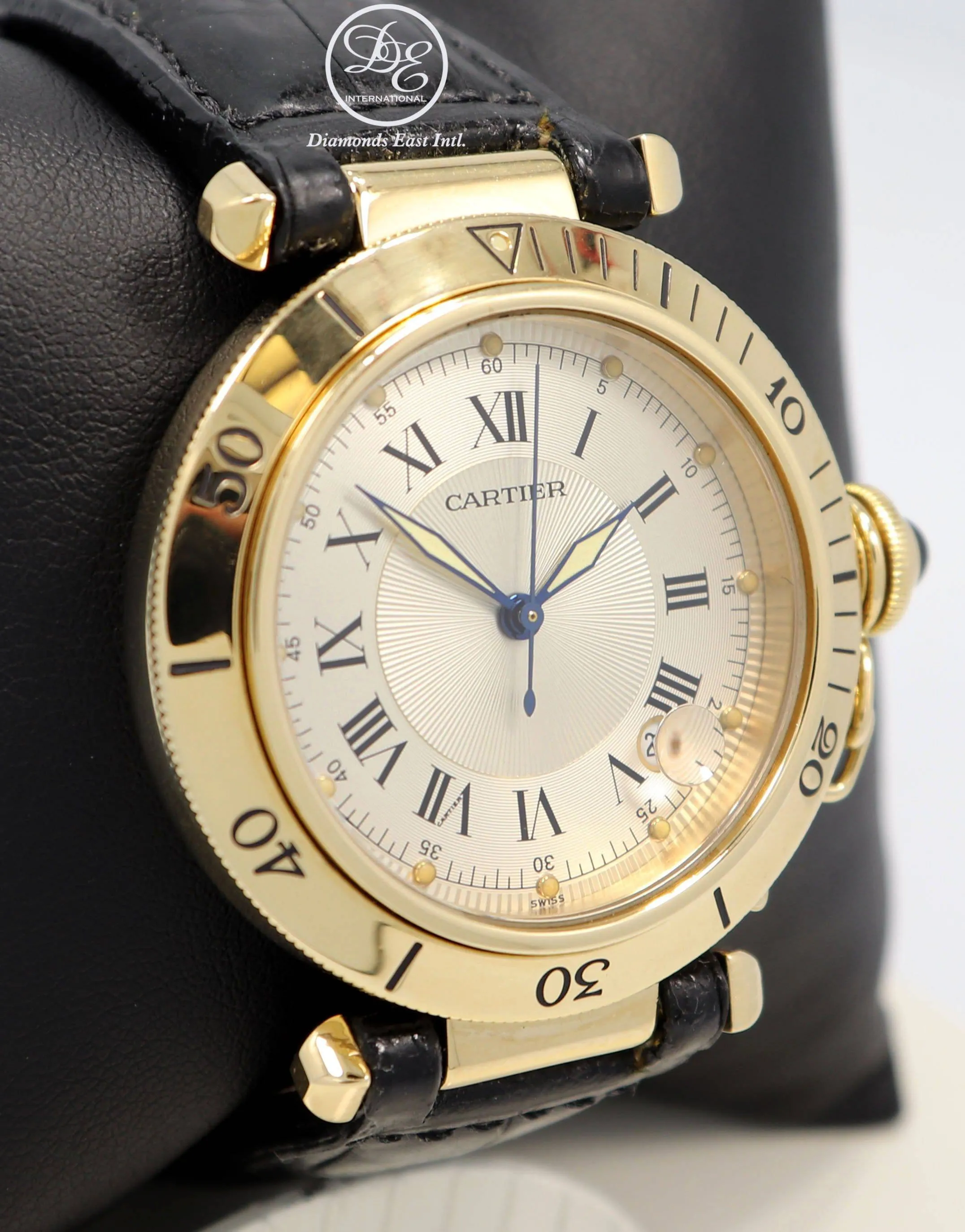 Cartier Pasha 1027 18K Yellow Gold 38mm Automatic On Leather Watch