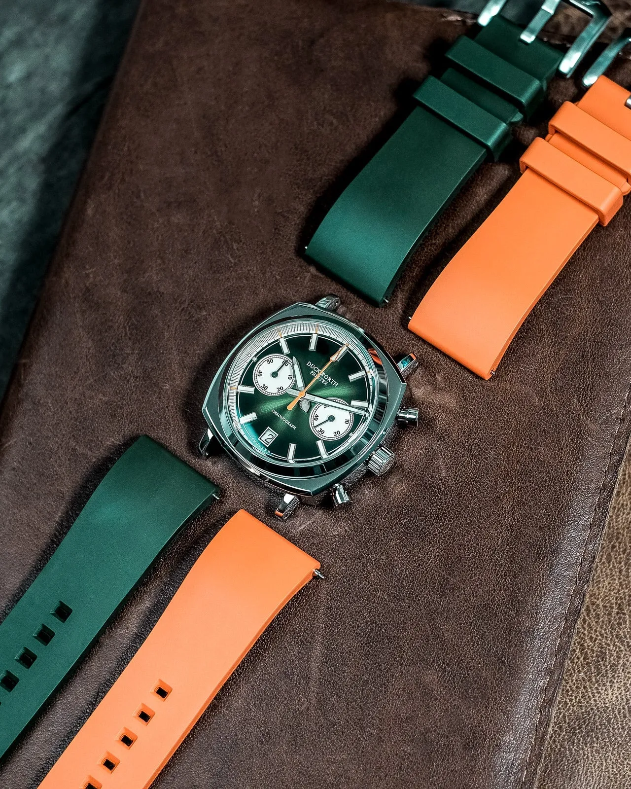 DP Watch Chronograph 42 Green Green Rubber