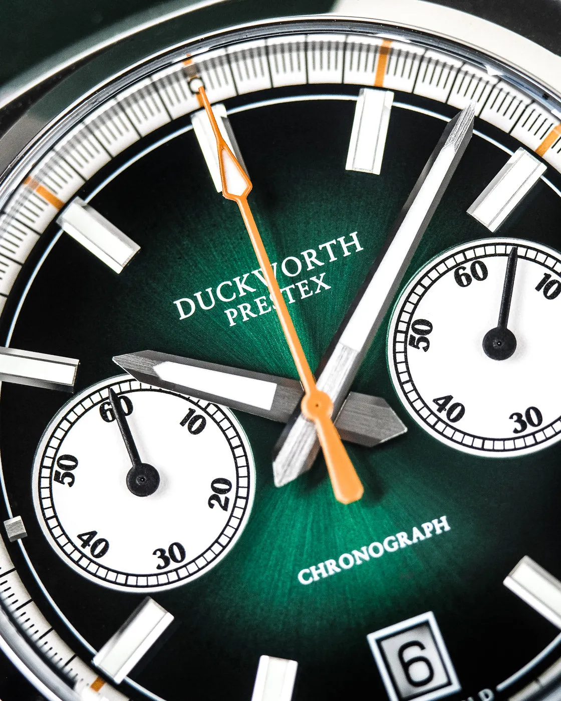 DP Watch Chronograph 42 Green Green Rubber