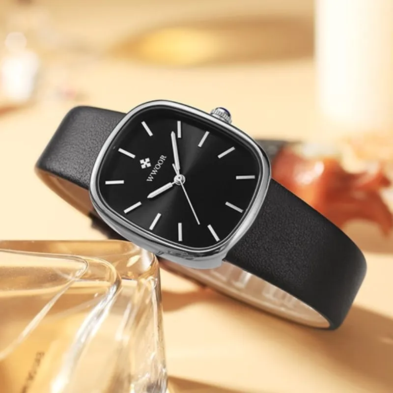 Fashionable Quartz Watch