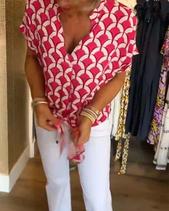 Isabella I Fashionable Printed Top