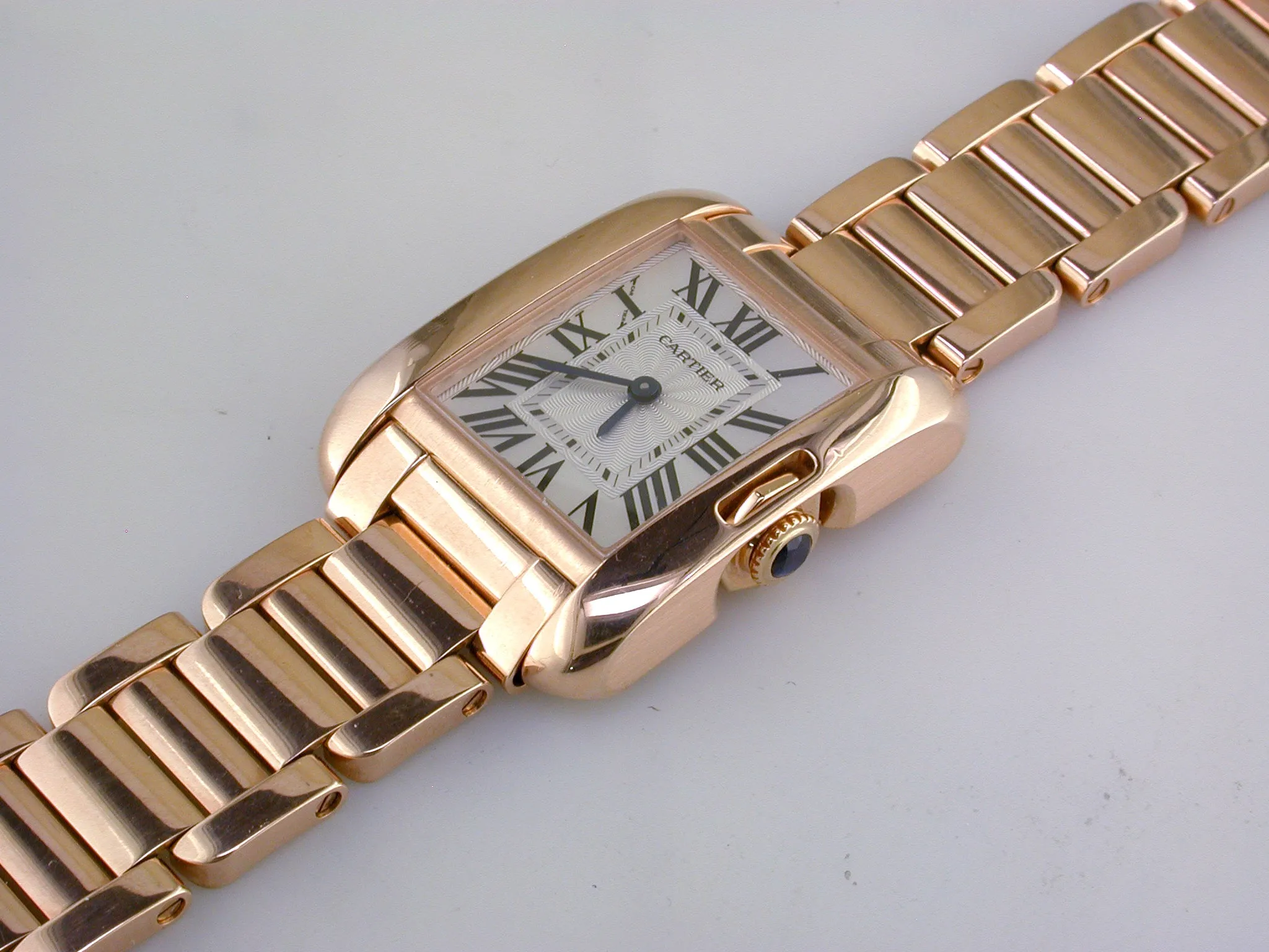 Pre-Owned Cartier Tank Anglaise 18k Rose Gold Quartz Watch W5310013