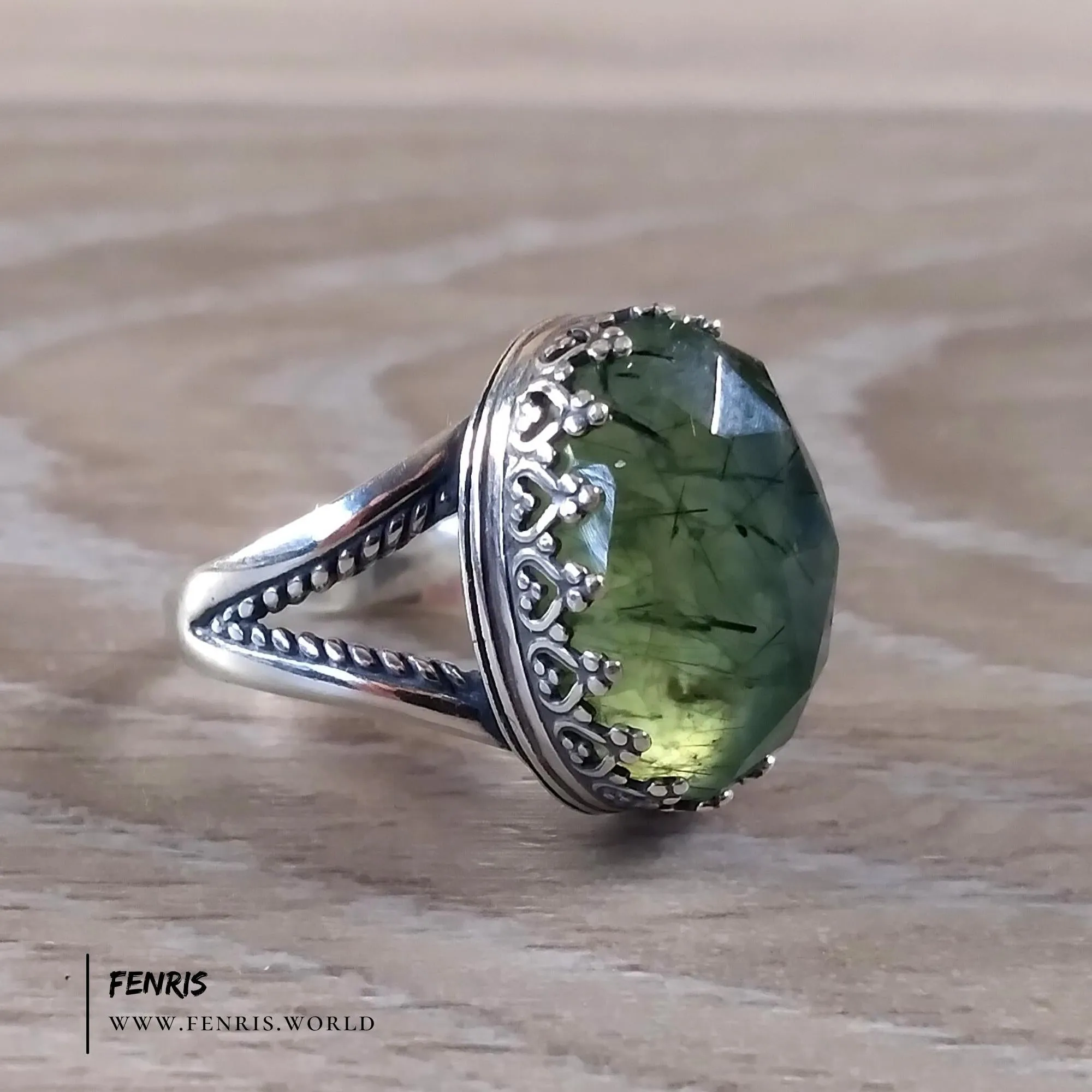 Rutilated Prehnite 925 Sterling Silver Cocktail Ring - Fenris