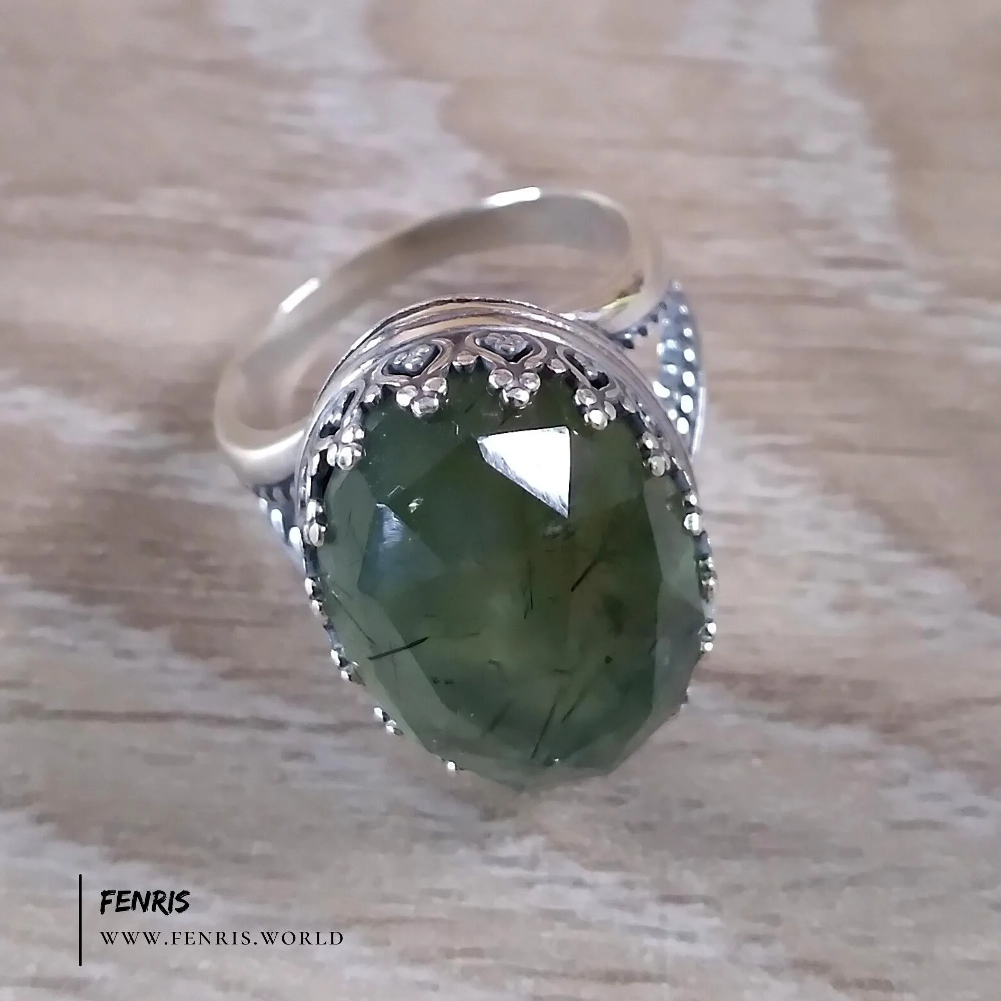 Rutilated Prehnite 925 Sterling Silver Cocktail Ring - Fenris