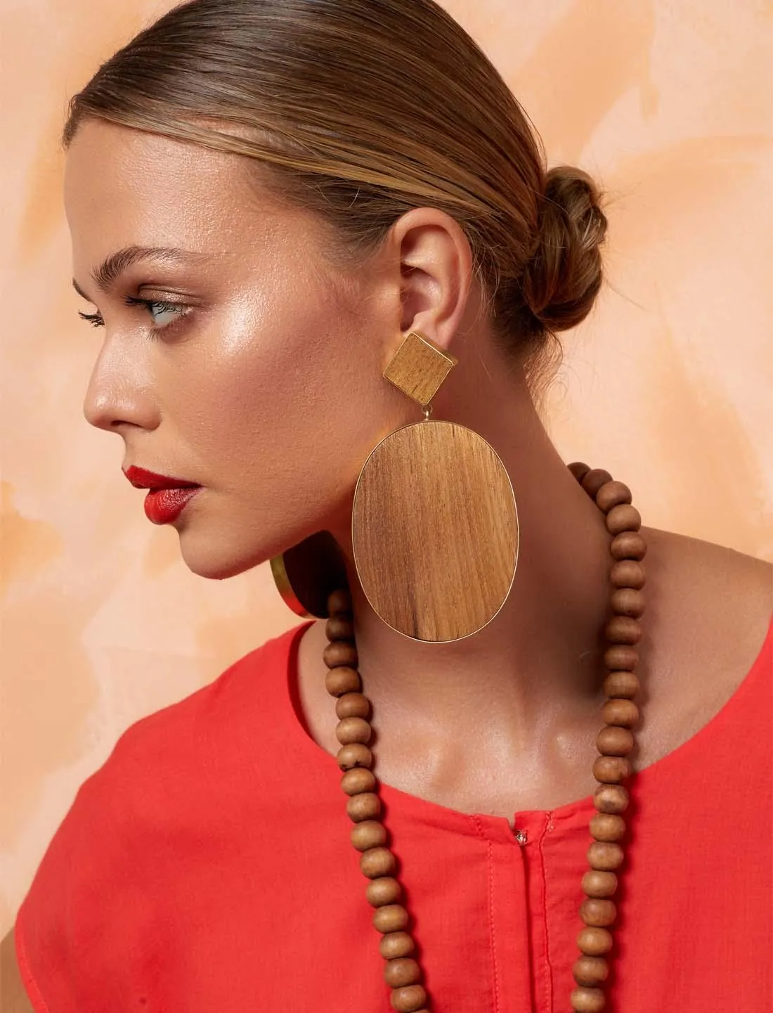 VIDA OVAL EARRING